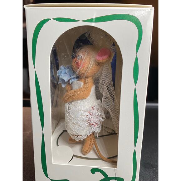 Annalee 3" Bride Mouse Shelf Sitting Vintage Doll 1997 In Box Home Decor - Picture 3 of 9
